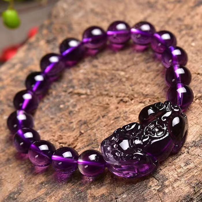 Amethyst Spiritual Protection Bracelet with Pixiu Charm – Spiritual Beads Bracelet for Men & Women